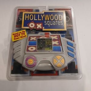 The Tiger Electronics Hollywood Squares Handheld Electronic Game